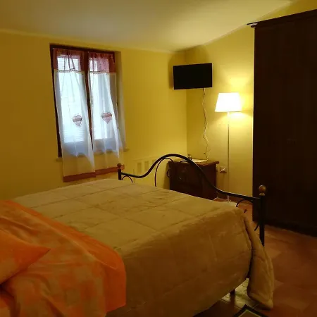 La Corta Di Πανσιόν 3*